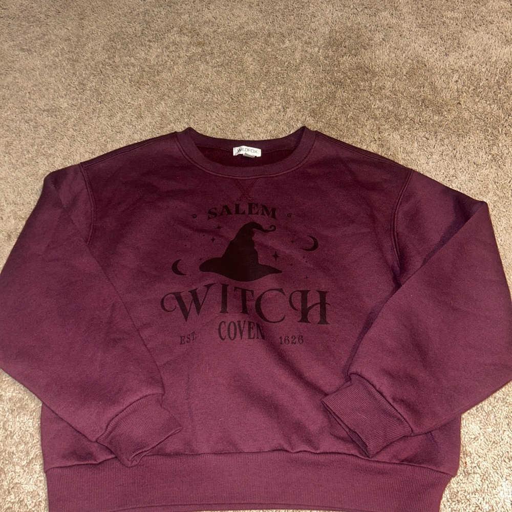 Salem Witch Coven wild fox crew size medium